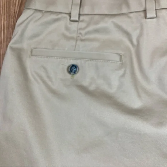 Brooks Brothers Lightweight Advantage Khaki Chino Shorts - 42 Waist - Picture 6 of 8
